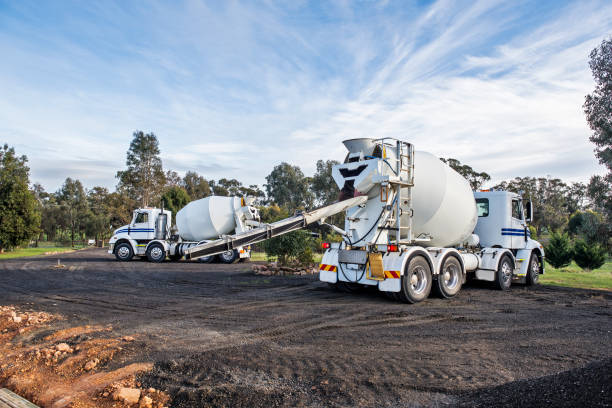 Best Concrete Sidewalk Installation  in Beaver, UT
